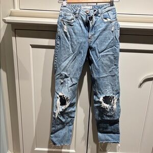 Garage Distressed Blue Jeans w Stretch Size 00